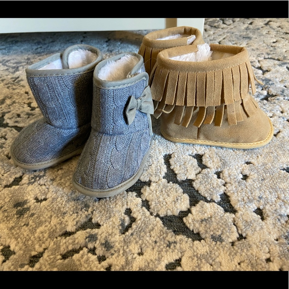 Baby girl boots 6-9 months